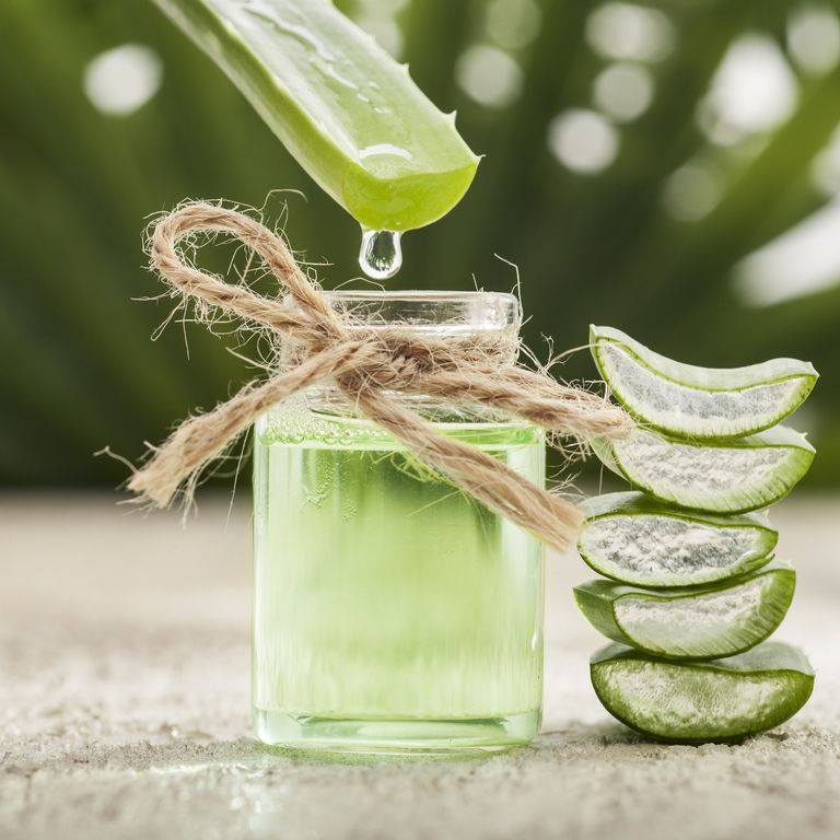 how to use aloe vera on your face