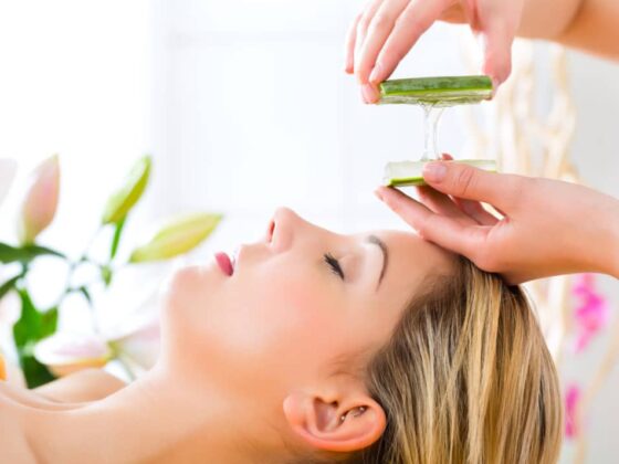 how to use aloe vera on your face
